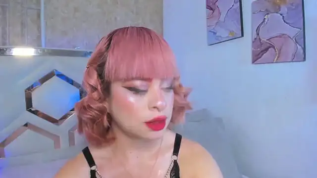 Venuss1  online show from November 28, 2025, 6:35 am