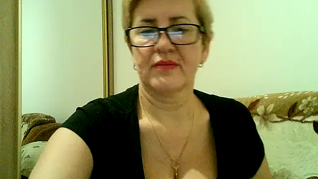 Dana4921 online show from December 20, 2025, 4:21 pm