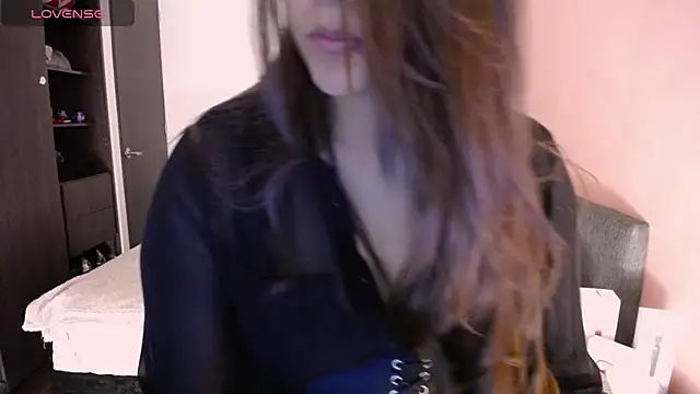 Snapshot of Mia_1120 chatting on December 17, 2025, 7:19 pm Mia 1120 online show from December 17, 2025, 7:19 pm