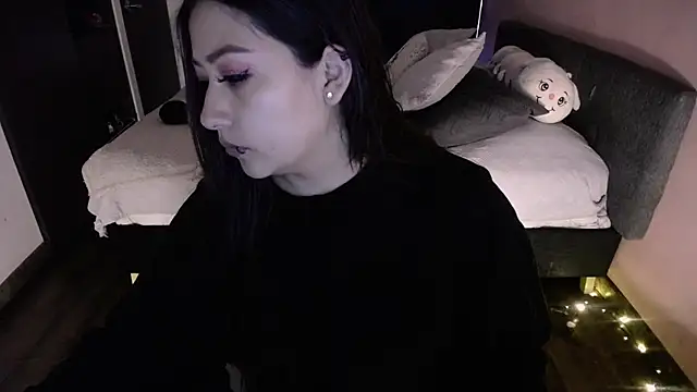 Snapshot of Mia_1120 chatting on January 13, 2026, 7:51 pm Mia 1120 online show from January 13, 2026, 7:51 pm