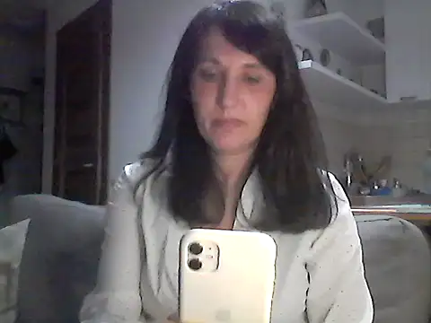 Elena48324 online show from June 19, 2026, 6:25 pm
