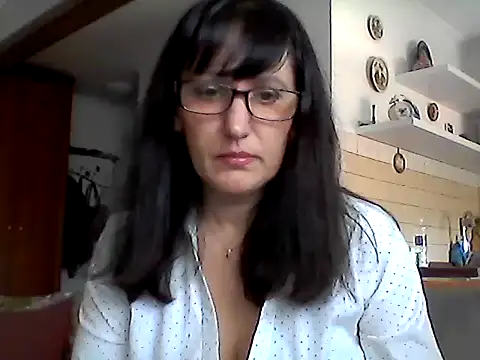 Elena48324 online show from April 23, 2026, 10:44 am