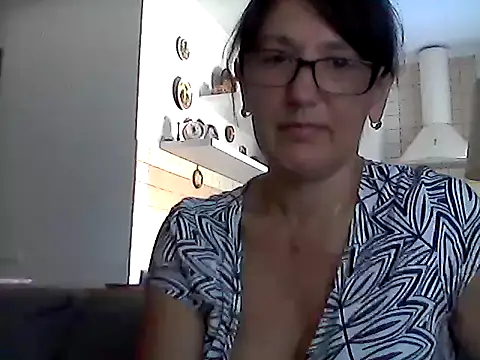 Elena48324 online show from August 2, 2026, 8:56 am