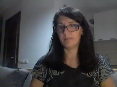 Elena48324 online show from June 25, 2026, 5:29 pm