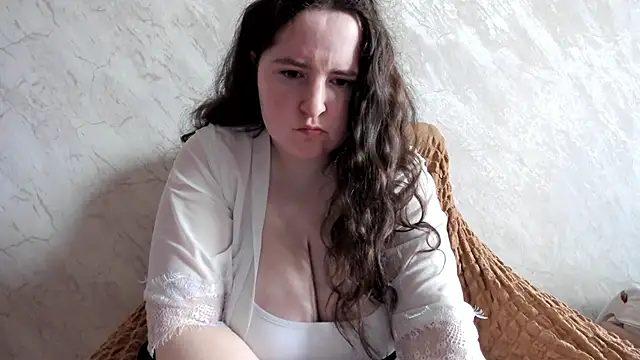Snapshot of alice_allens chatting on May 29, 2026, 5:35 am alice allens online show from May 29, 2026, 5:35 am