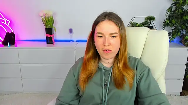 Sofii darling online show from March 11, 2026, 7:19 pm