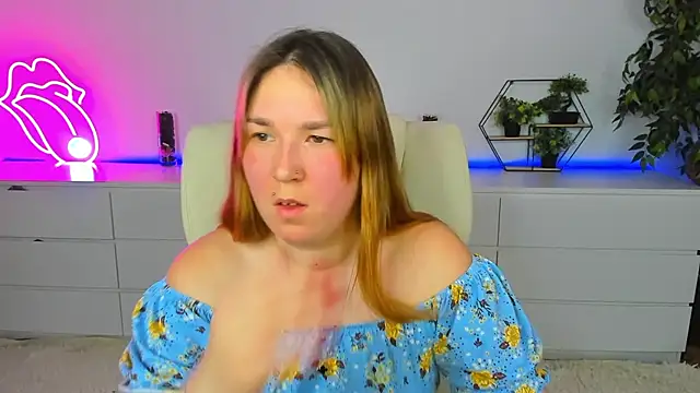 Sofii darling online show from February 1, 2026, 5:00 pm