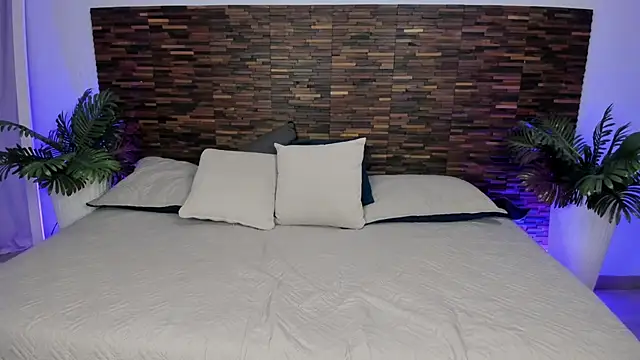 debra win online show from November 10, 2025, 8:58 pm