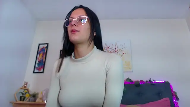 Snapshot of valentini_villa chatting on February 26, 2026, 2:39 pm valentini villa online show from February 26, 2026, 2:39 pm