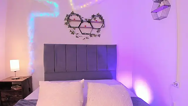 Ambar gh1 online show from December 15, 2025, 7:52 pm