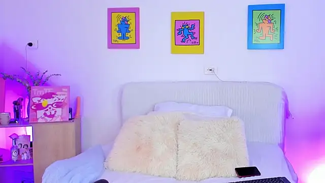 Snapshot of AprilAddams_ chatting on October 14, 2025, 9:15 pm AprilAddams online show from October 14, 2025, 9:15 pm