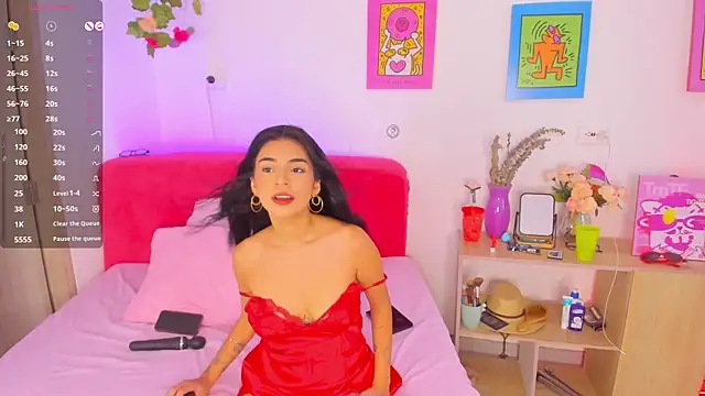 Snapshot of AprilAddams_ chatting on September 17, 2025, 9:39 pm AprilAddams online show from September 17, 2025, 9:39 pm