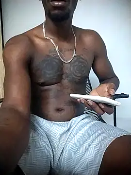 Snapshot of Jhoan_Simply chatting on March 1, 2026, 12:32 am Jhoan Simply online show from March 1, 2026, 12:32 am