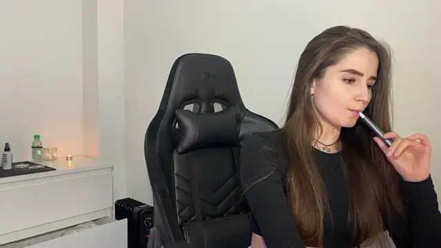 s meow online show from March 31, 2026, 9:39 pm