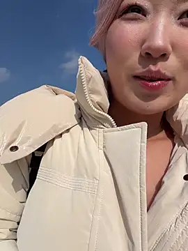 winter11 online show from February 5, 2026, 4:52 am