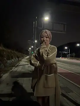 winter11 online show from March 1, 2026, 1:44 pm