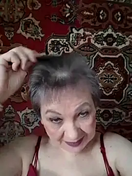 Snapshot of Rose60301 chatting on February 18, 2026, 11:06 am Rose60301 online show from February 18, 2026, 11:06 am