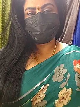 honey-flower online show from November 12, 2025, 10:35 pm