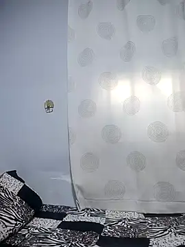 Snapshot of linakhalifa chatting on October 11, 2025, 2:51 pm linakhalifa online show from October 11, 2025, 2:51 pm