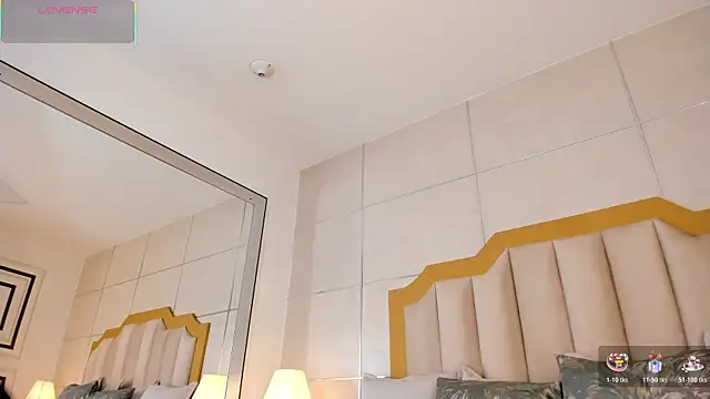 Snapshot of MaddieParker chatting on October 29, 2025, 7:35 pm MaddieParker online show from October 29, 2025, 7:35 pm