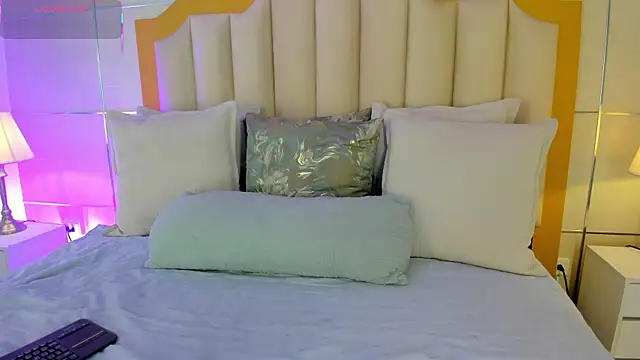 Snapshot of MaddieParker chatting on January 7, 2026, 7:41 pm MaddieParker online show from January 7, 2026, 7:41 pm