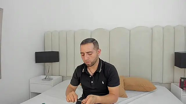 Snapshot of Lushian_ chatting on May 14, 2026, 3:20 pm Lushian online show from May 14, 2026, 3:20 pm