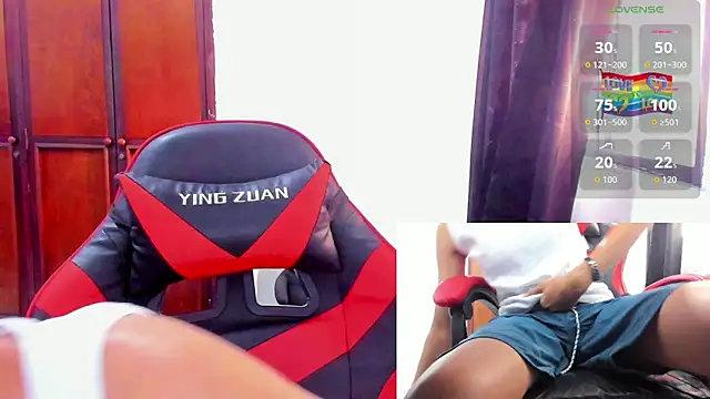 gomitaboy 1 online show from September 28, 2025, 9:33 pm