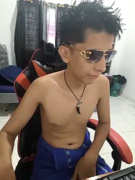 gomitaboy 1 online show from February 10, 2026, 7:24 pm