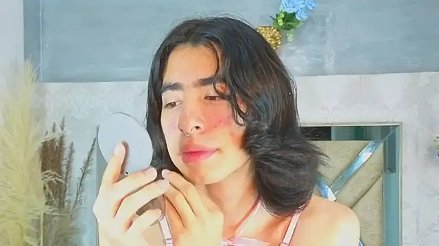 ryo light online show from January 6, 2026, 8:24 pm