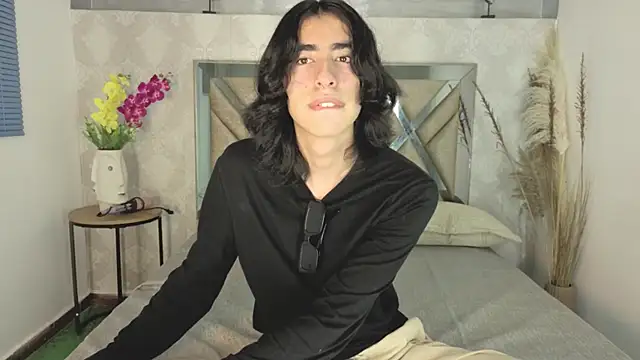 ryo light online show from December 19, 2025, 1:20 am