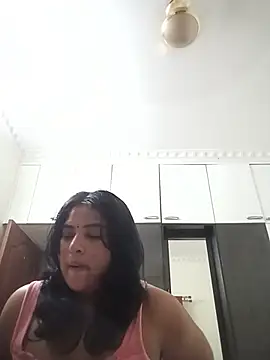 Snapshot of srimasrima chatting on July 30, 2026, 1:59 am srimasrima online show from July 30, 2026, 1:59 am