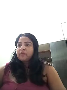 Snapshot of srimasrima chatting on February 5, 2026, 5:31 pm srimasrima online show from February 5, 2026, 5:31 pm