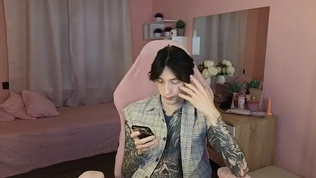 Martin Jin online show from October 30, 2025, 12:14 pm