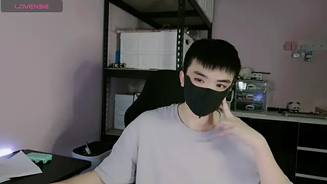 Snapshot of doggyman523 chatting on January 16, 2026, 4:22 pm doggyman523 online show from January 16, 2026, 4:22 pm