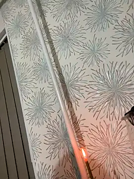 Liza Will online show from November 26, 2025, 9:48 pm