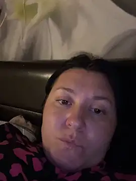 Liza Will online show from December 4, 2025, 2:05 pm