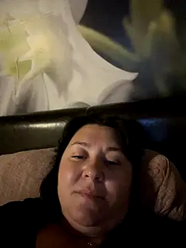 Liza Will online show from November 4, 2025, 8:12 pm