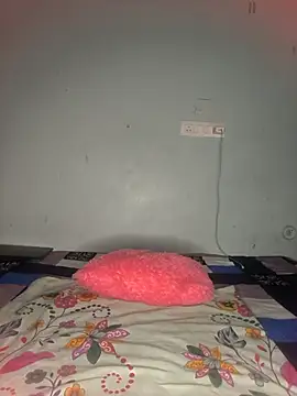 Snapshot of Nightgirl007 chatting on May 4, 2026, 4:10 pm Nightgirl007 online show from May 4, 2026, 4:10 pm