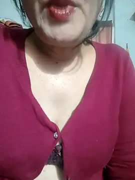 Snapshot of Cuty_siya_143 chatting on January 11, 2026, 10:22 am Cuty siya 143 online show from January 11, 2026, 10:22 am