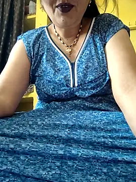 Snapshot of Cuty_siya_143 chatting on March 17, 2026, 6:16 am Cuty siya 143 online show from March 17, 2026, 6:16 am