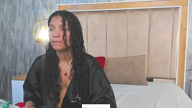 Snapshot of LittleeStar chatting on May 4, 2026, 3:15 pm LittleeStar online show from May 4, 2026, 3:15 pm