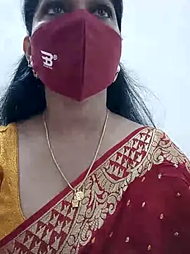 shivani27 online show from October 4, 2025, 8:16 am