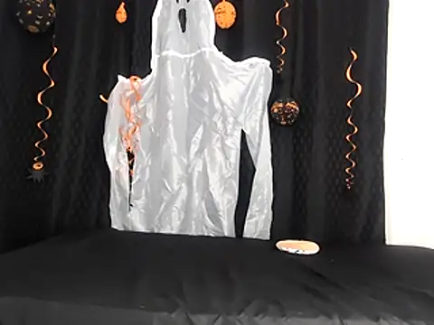 AntonelaMorriz online show from October 30, 2025, 7:28 am