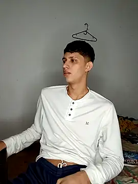 Allnei online show from February 23, 2026, 9:04 pm