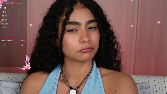 Victoria Curly online show from October 10, 2025, 2:01 am