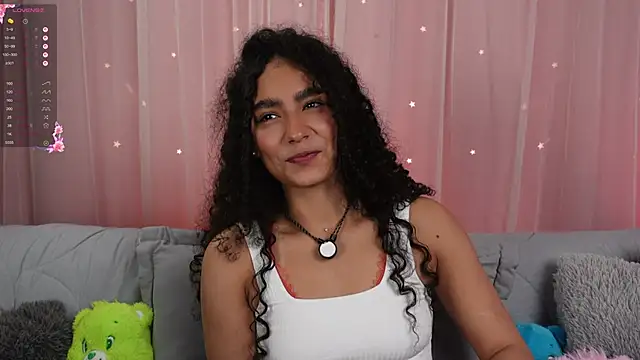 Victoria Curly online show from November 7, 2025, 12:48 am