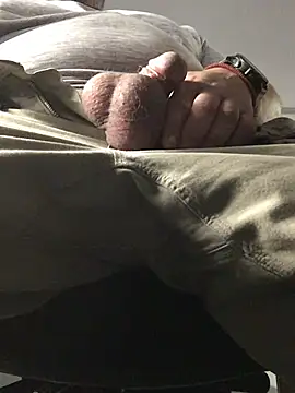 Malesub-84 online show from May 19, 2026, 2:35 pm
