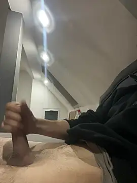 musti312 online show from February 9, 2026, 4:10 am