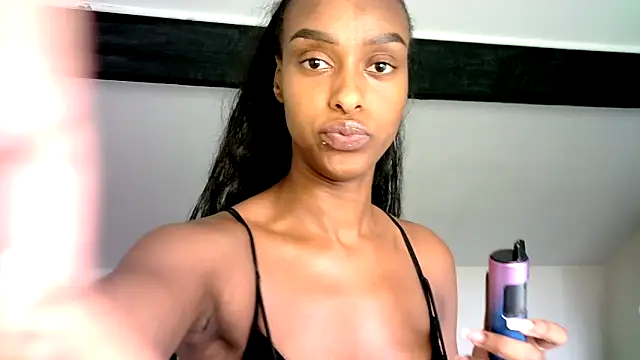 Snapshot of Hazel_Dollxx chatting on September 10, 2025, 10:25 am Hazel Dollxx online show from September 10, 2025, 10:25 am