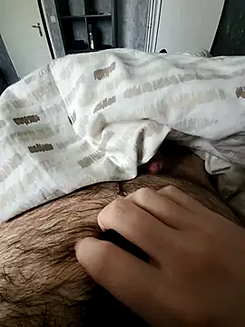 dickerchen 98 online show from April 18, 2026, 8:05 am